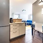 Apartman 2 Bedroom Gorgeous In *