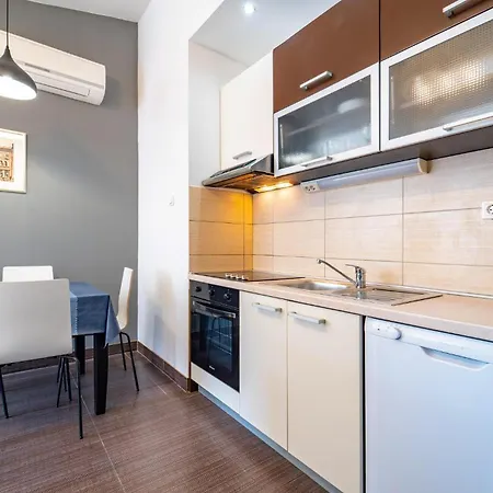 Gorgeous In With Kitchen *