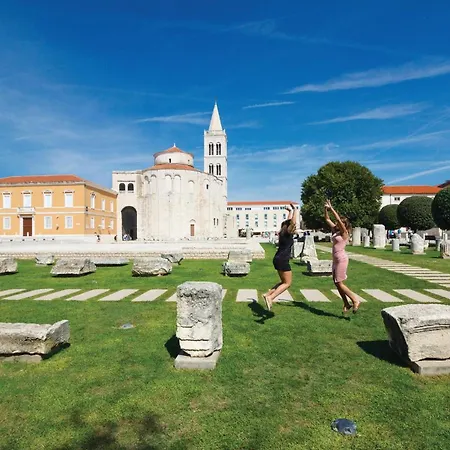 2 Bedroom Gorgeous In * Zadar