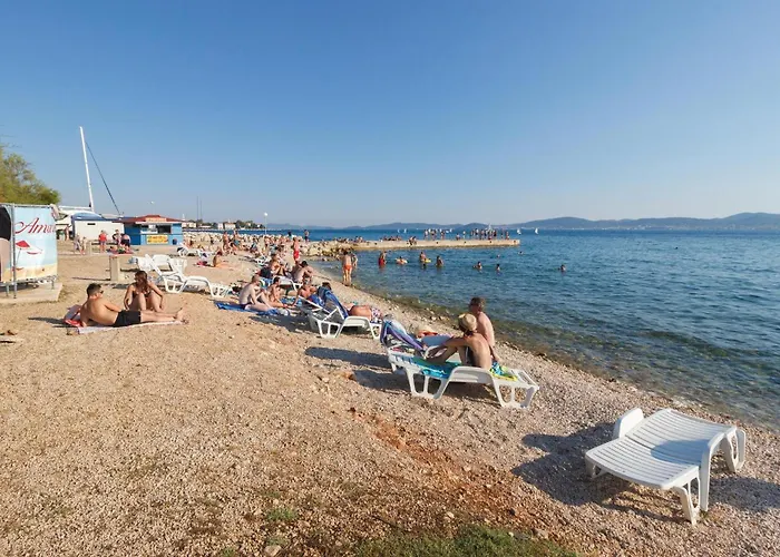 2 Bedroom Gorgeous In Apartamento Zadar